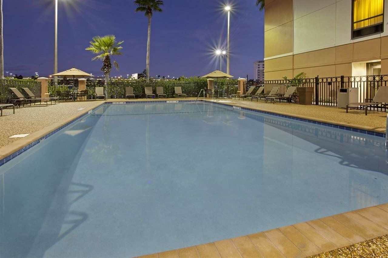 Hyatt Place Across From Universal Orlando Resort Exterior foto